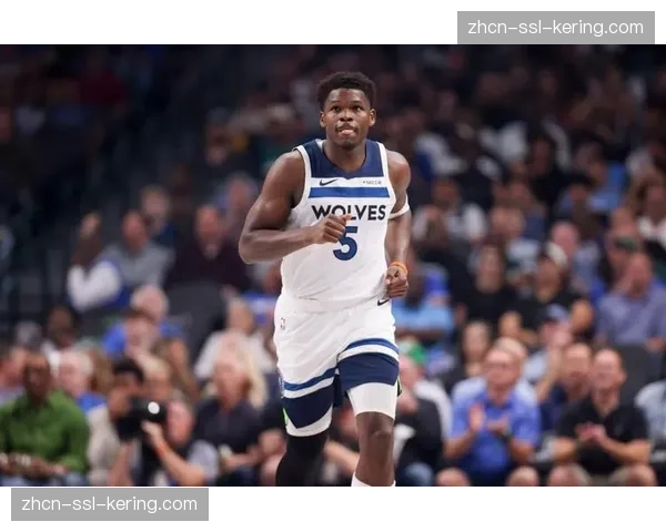 从溃败到险胜:独行侠调整防守策略,G4成功限制爱德华兹 从溃败到险胜:独行侠调整防守策略,G4成功限制爱德华兹